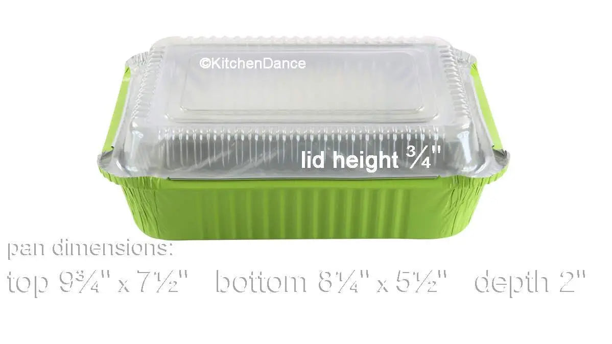 3.75 lb. Colored Carryout Foil Pan with Plastic Lid - Case of 500 - #3227P KitchenDance