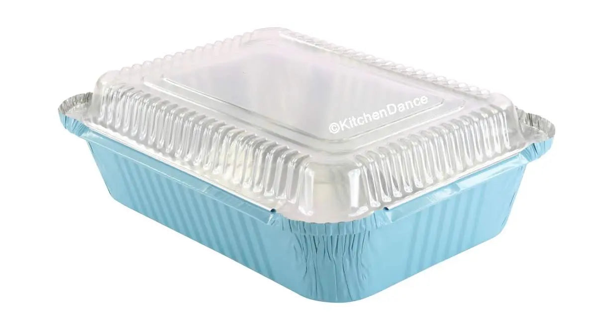 3.75 lb. Colored Carryout Foil Pan with Plastic Lid - Case of 500 - #3227P KitchenDance