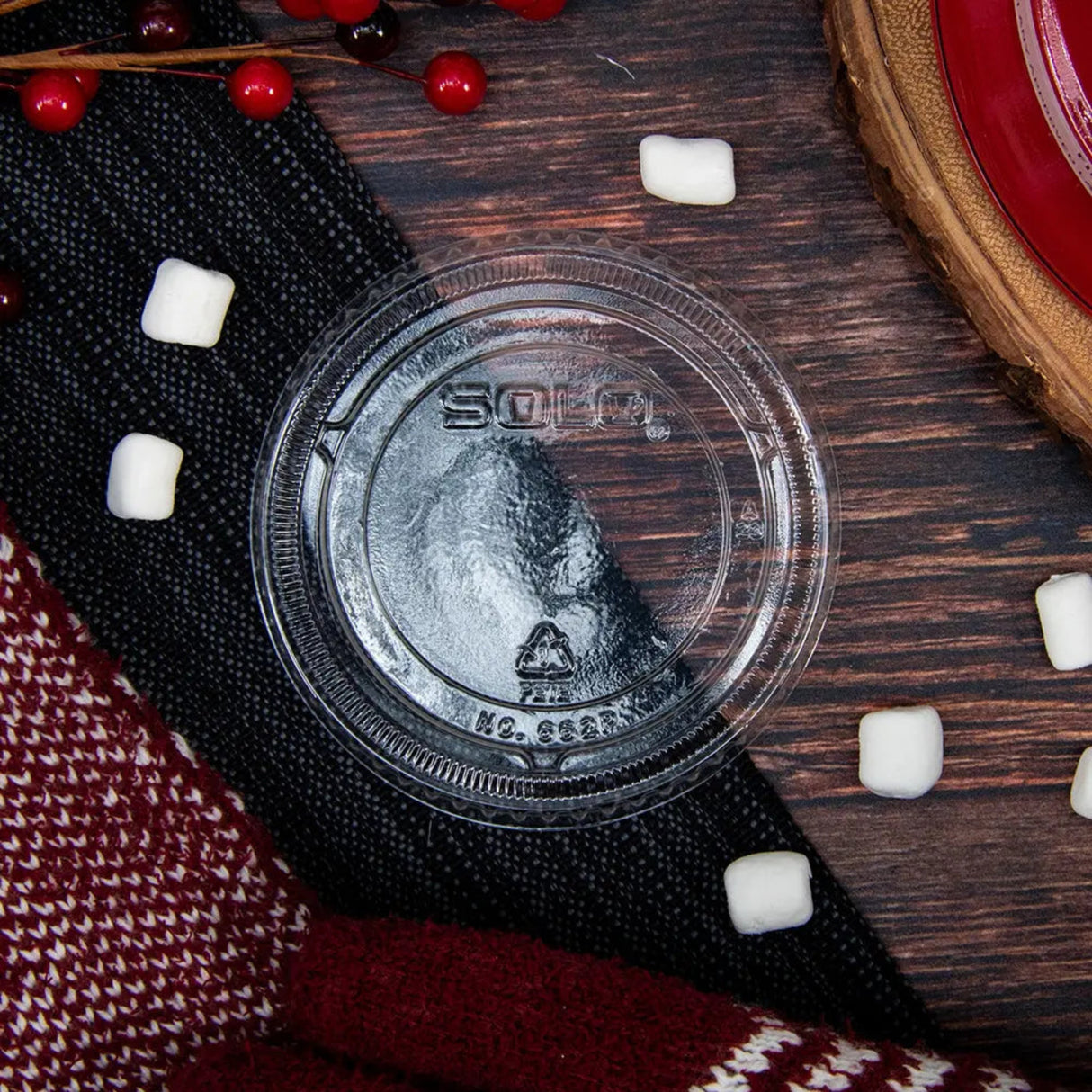 Dart 20 oz. PET Clear Plastic Non-Vented Lid - Case of 1000 - #662TP Dart Container