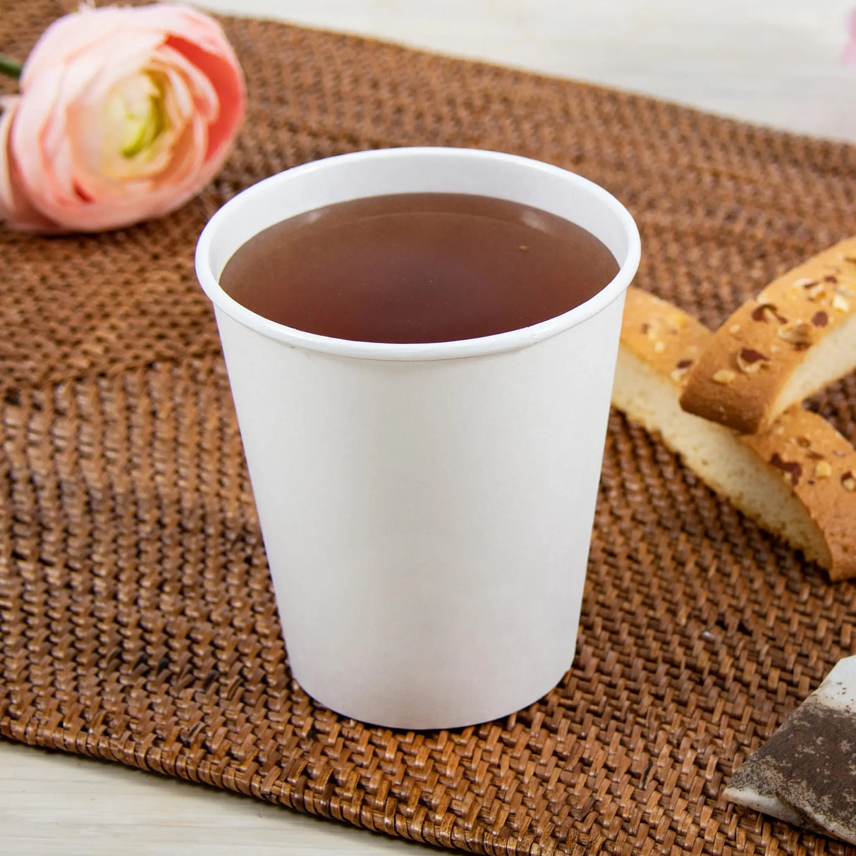 Dart Solo 12 oz. White Double Walled Paper Hot Cup - Case of 600 - #DWTG12W Dart Container