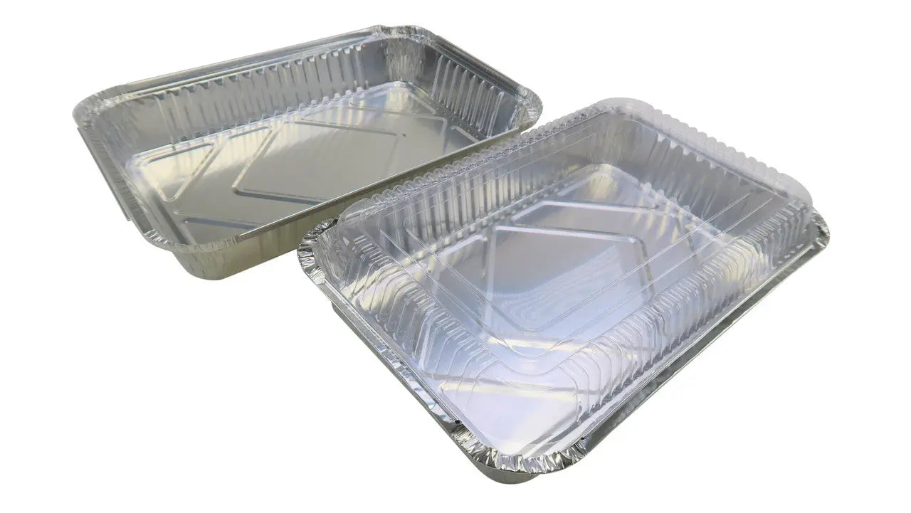 4 ½ lb. Colored Disposable Food Pan w/ Plastic Lid - Case of 200  #52180P KitchenDance