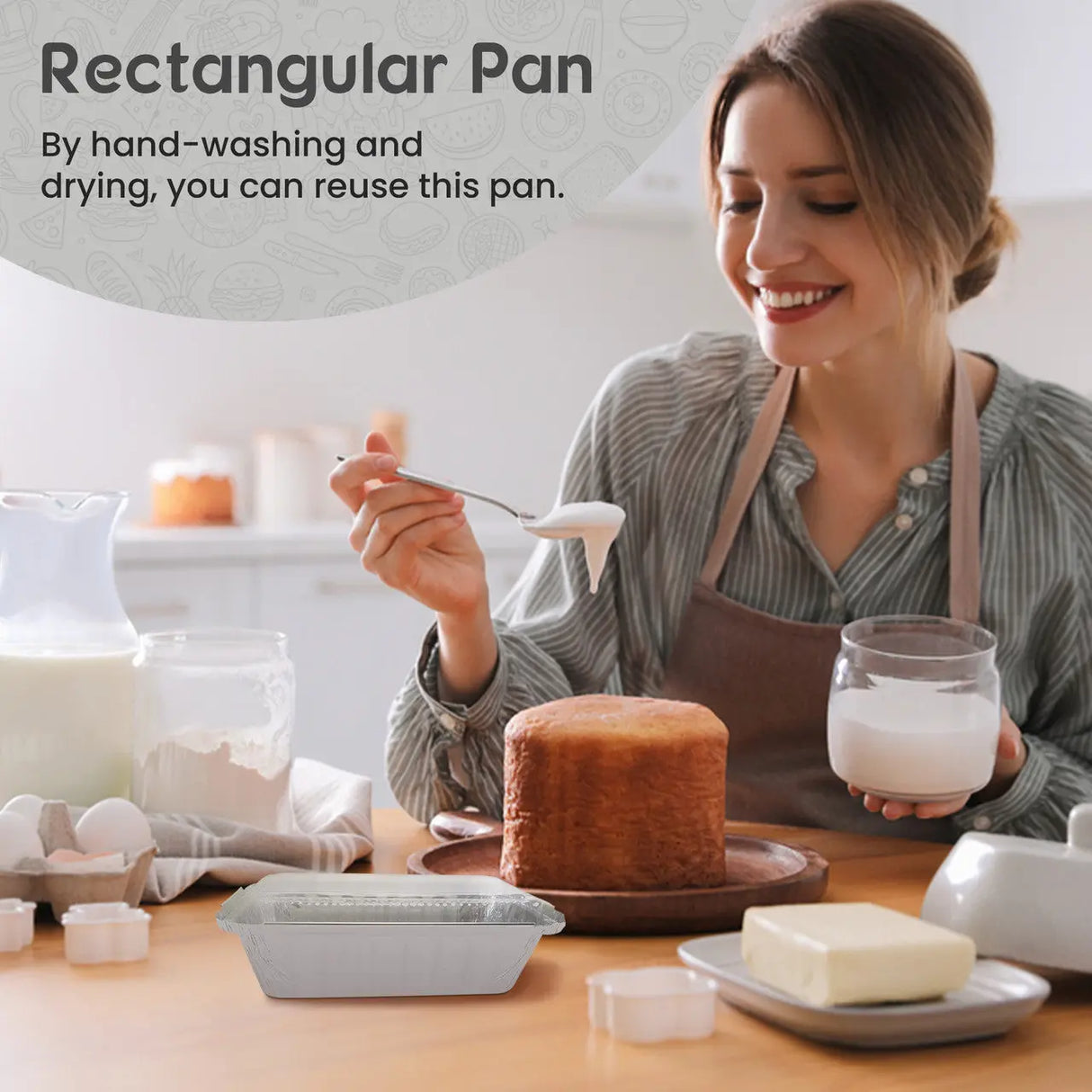 1½ lb. Closable Colored Foil Loaf Pan with Plastic Lid - Case of 1000 - #1650P KitchenDance