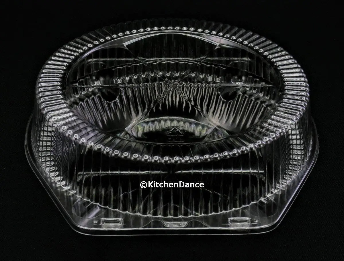 9" Plastic High Dome Clamshell Pie Container - Case of 200  #CPC119 Inline Plastics