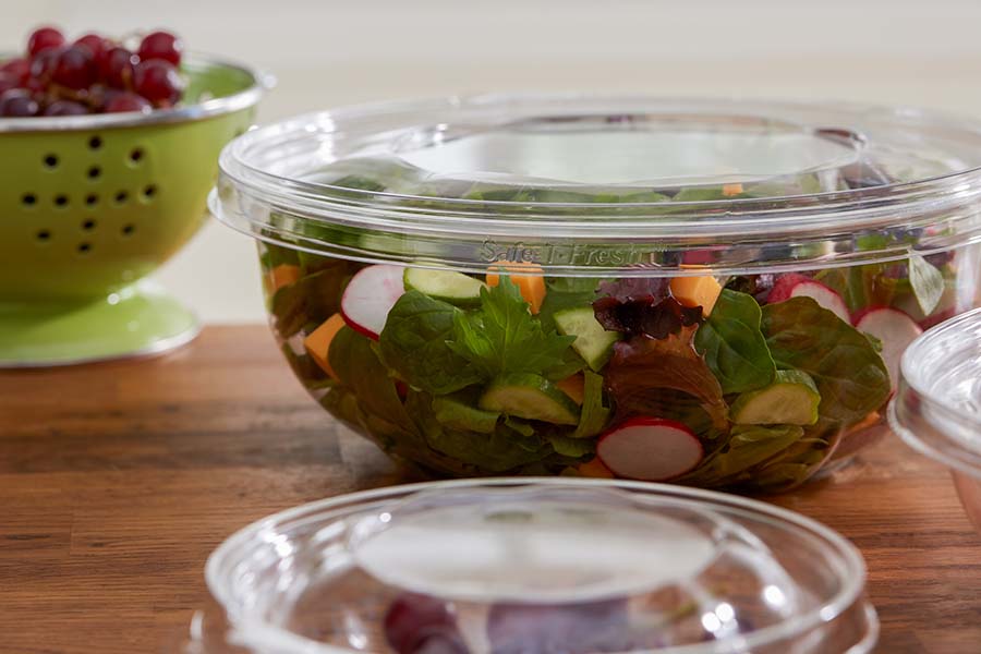 Safe-T-Fresh 80 oz. Tamper Evident Hinged Deli Bowl - Case of 96 - #TS80RN