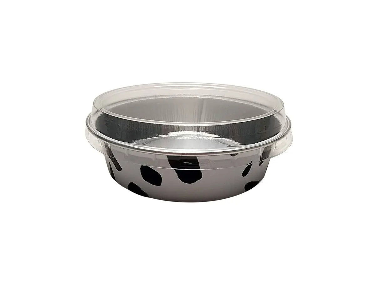 8 oz. Smoothwall Colored Disposable Foil Pan with Snap-on Plastic Lid - Case of 1000 - #A42P KitchenDance