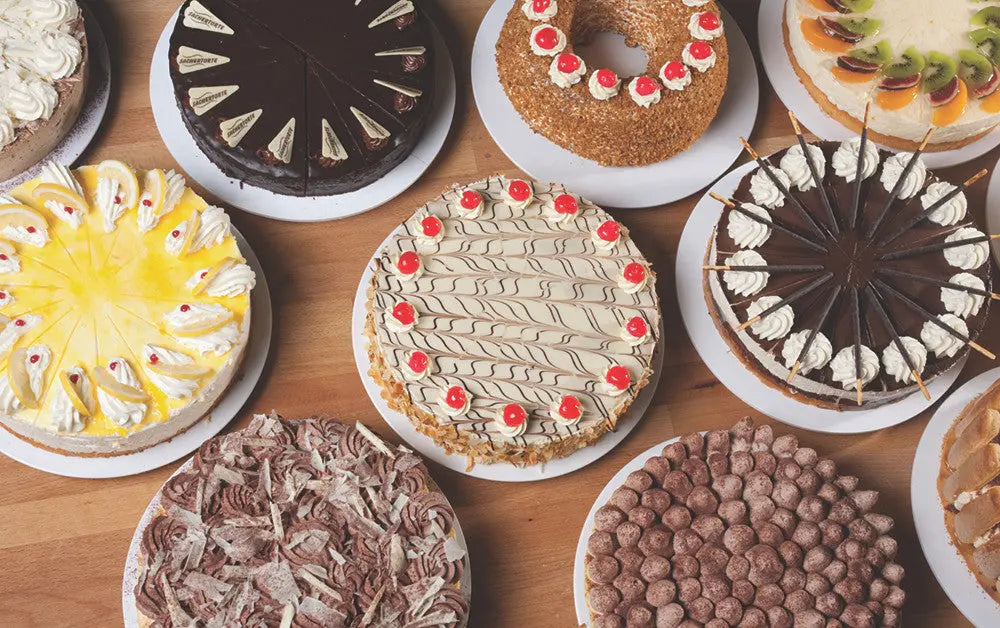 10" Corrugated Grease Proof Cake Circles- Bright White -  Case of 100 - #11217 Southern Champion