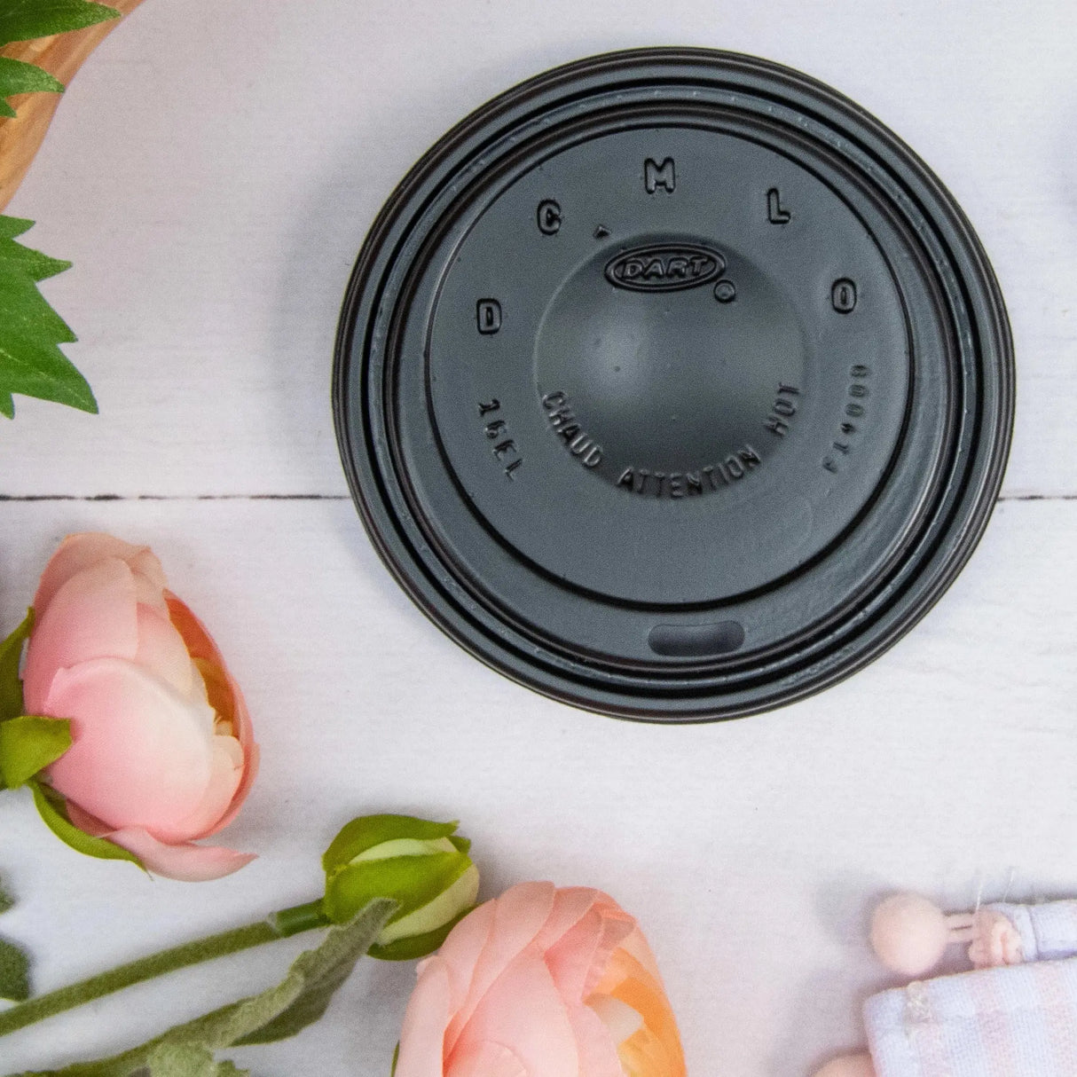 Dart 12-24 oz. Black HIPS Plastic Cappuccino Lid - Case of 1000 - #16ELBLK Dart