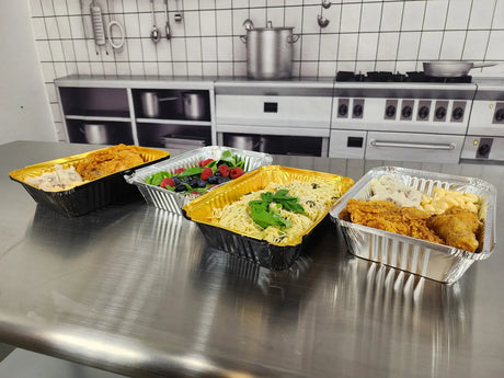 2¼ lb. Heavy Foil Carryout Pan with Board Lid - Case of 500  #6421L KitchenDance