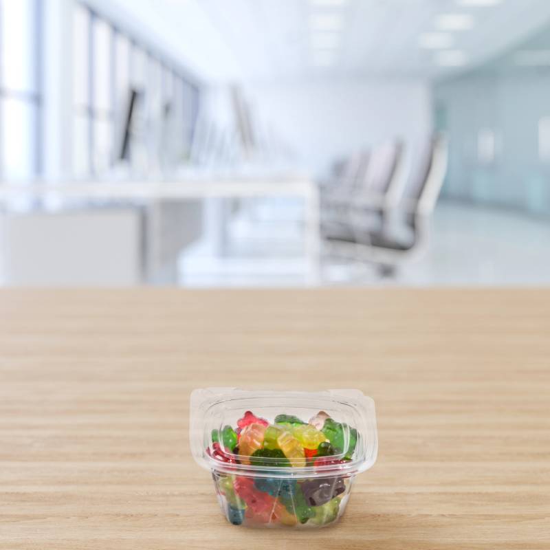 6 oz. PET Plastic Tamper-Evident/Resistant Clear Container with Flat Lid - Case of 400 - #CH6DEF