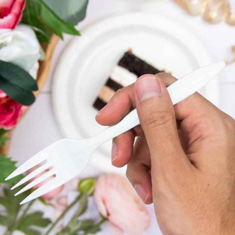 Medium Weight PP White Fork - Case of 1000 - #F6OW