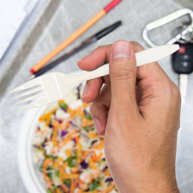 Medium Weight PP White Fork - Case of 1000 - #F6OW