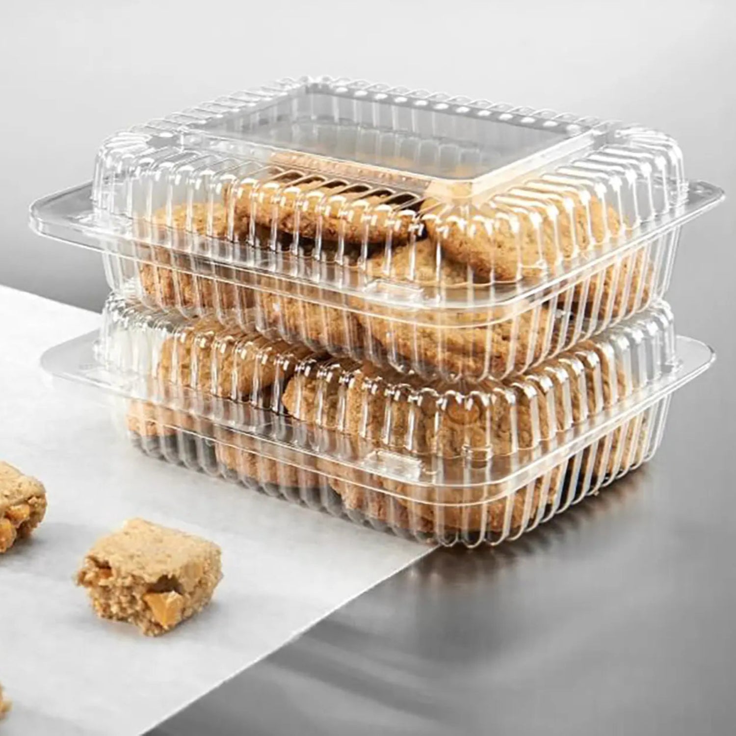 Inline Plastics 21 oz. Rectangular Clear Hinged Bakery Container