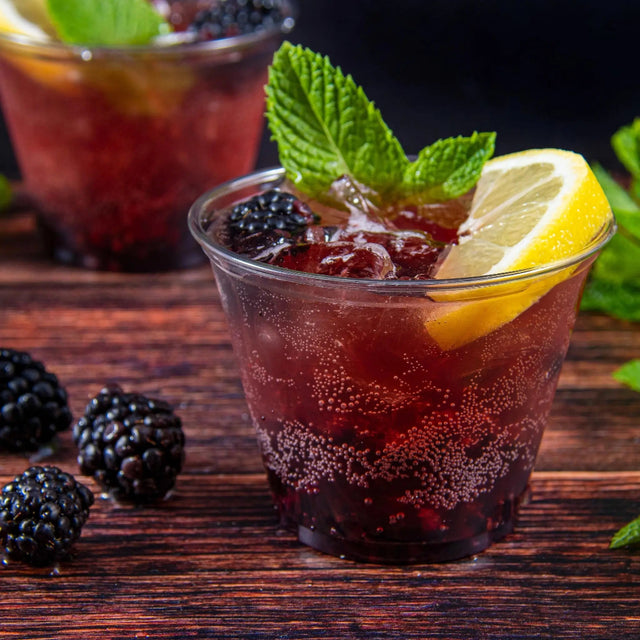 Dart Solo 9 oz. Clear Squat PET Cup - Case of 1000 - #TP9R Dart Container