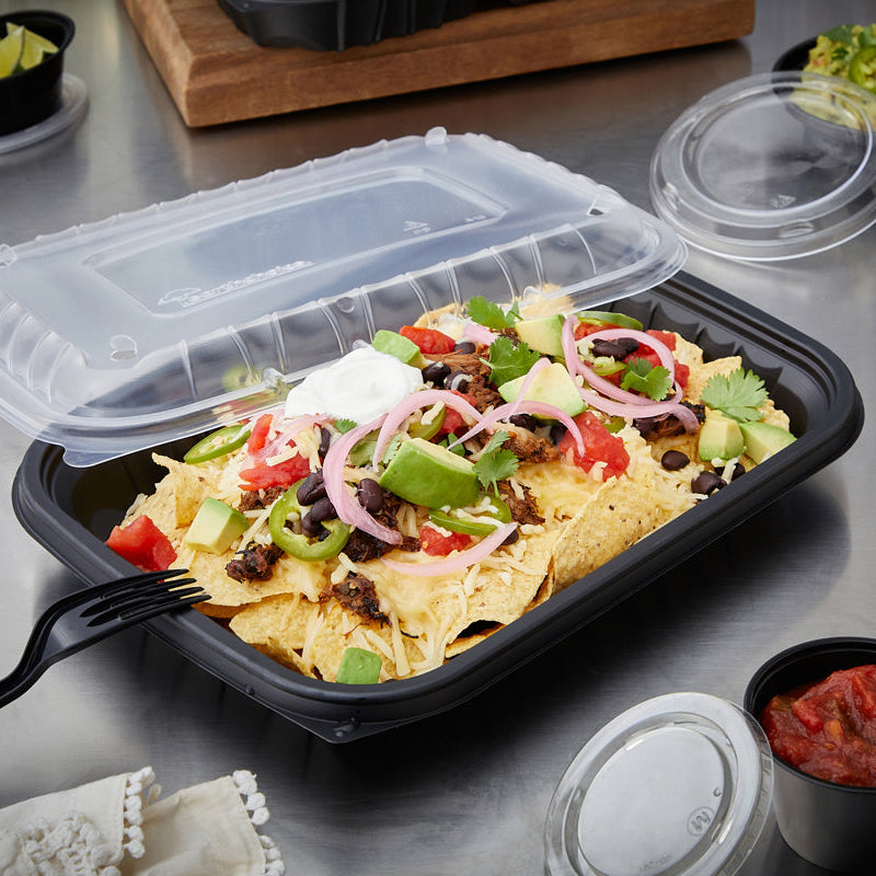 12" x 9" Entrée2Go 48 oz. PP Plastic Black Container - Case of 200 - #YCNB12X94800
